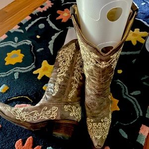 Decorative Leather Cowgirl Boots